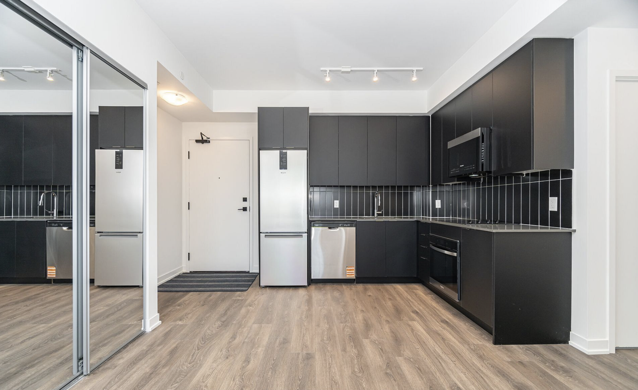 498 Caldari Road - Photo 2 of 21