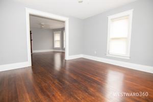 featured image of 216 N Hickory St #2F