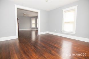 216 N Hickory St #2F - Photo 1 of 1