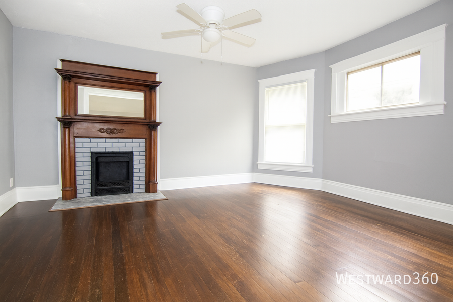 216 N Hickory St #2F - Photo 3 of 10