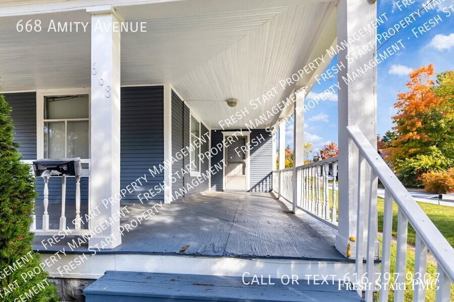 668 Amity Ave - Photo 2 of 21