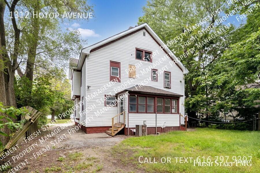 1312 Hotop Ave - Photo 5 of 29