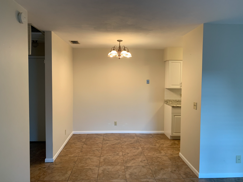 1610 Shirley Ct #2 - Photo 6 of 10