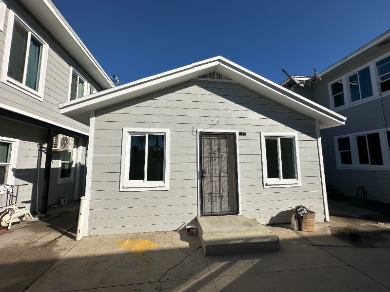 1443 Linden Avenue #1445-5 - Photo 2 of 19