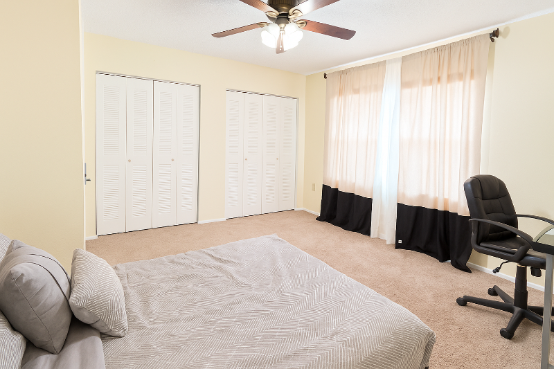 1444 Ridge Lake Ct - Photo 2 of 13