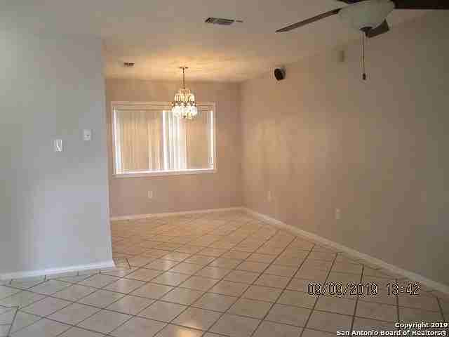 7234 Marble Creek Dr - Photo 4 of 16