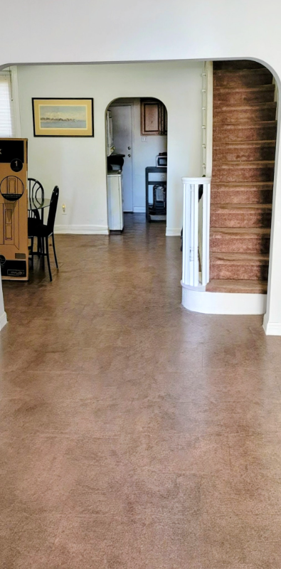 209 Maryland Ave - Photo 3 of 9