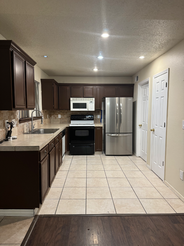 8008 Smokerise Ave Nw - Photo 3 of 12