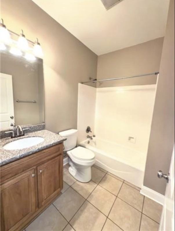 126 Pear St #A - Photo 3 of 13