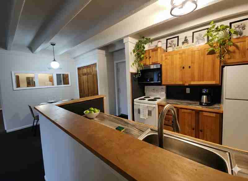 26 Prospect St - Photo 7 of 20