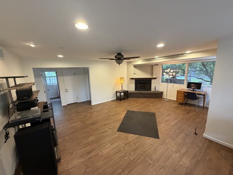 3002 N 27th St - Photo 3 of 20