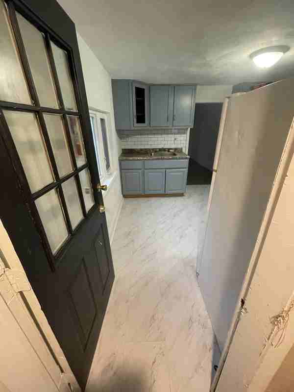 742 Jay St #2 - Photo 3 of 9