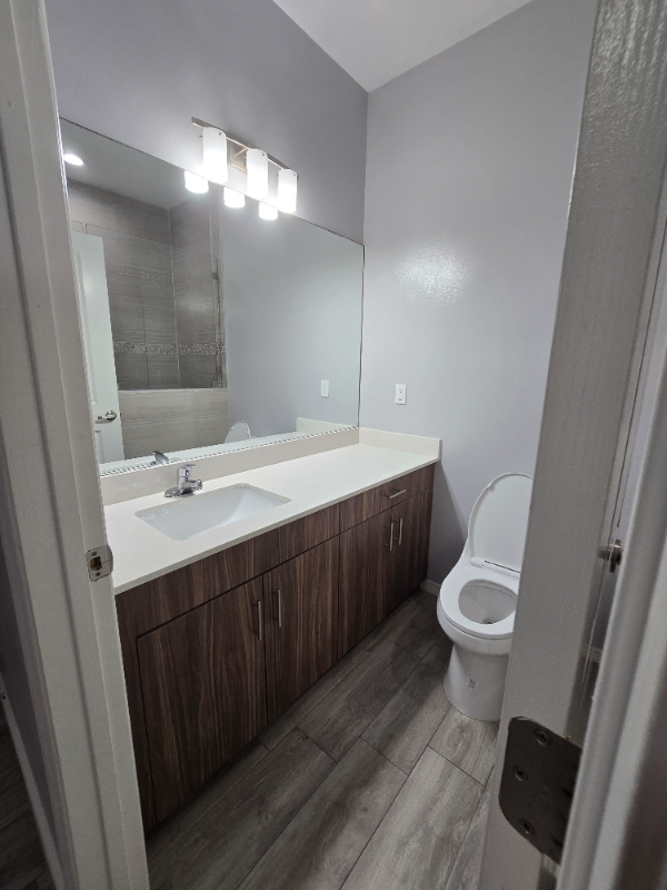 1721 Harrison Street - Photo 4 of 13