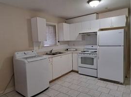 featured image of E 46th Ave & Victoria Dr