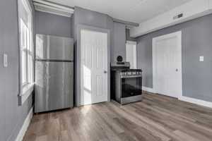 featured image of 13R Plain St #2