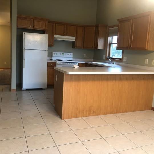 2062 River Rd #2062 - Photo 3 of 9