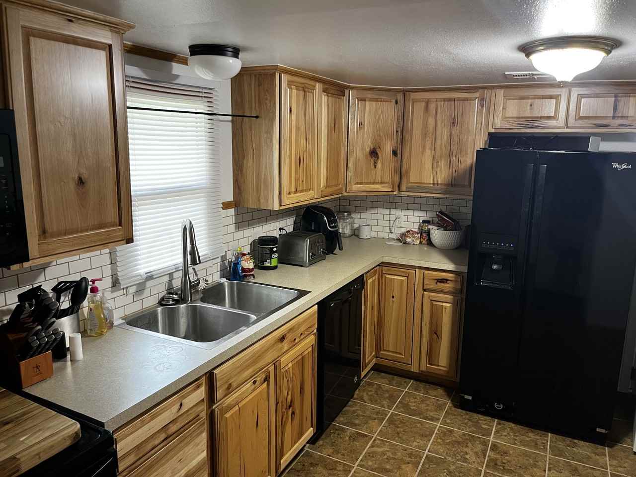 1115 N Sioux Ave #NA - Photo 4 of 13