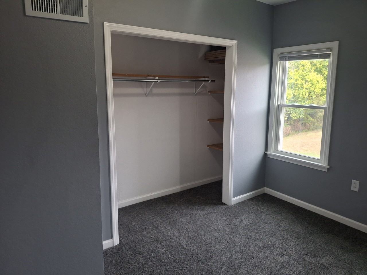 707 Davis St #707 - Photo 6 of 10