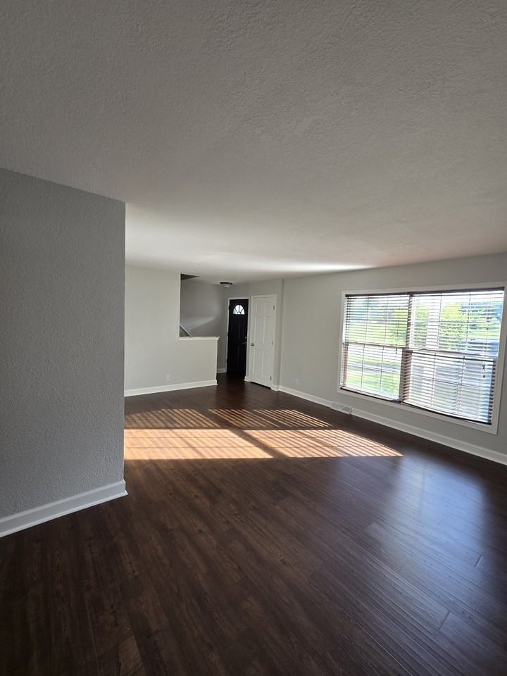 5841 S Illinois Ave #5841 - Photo 2 of 13