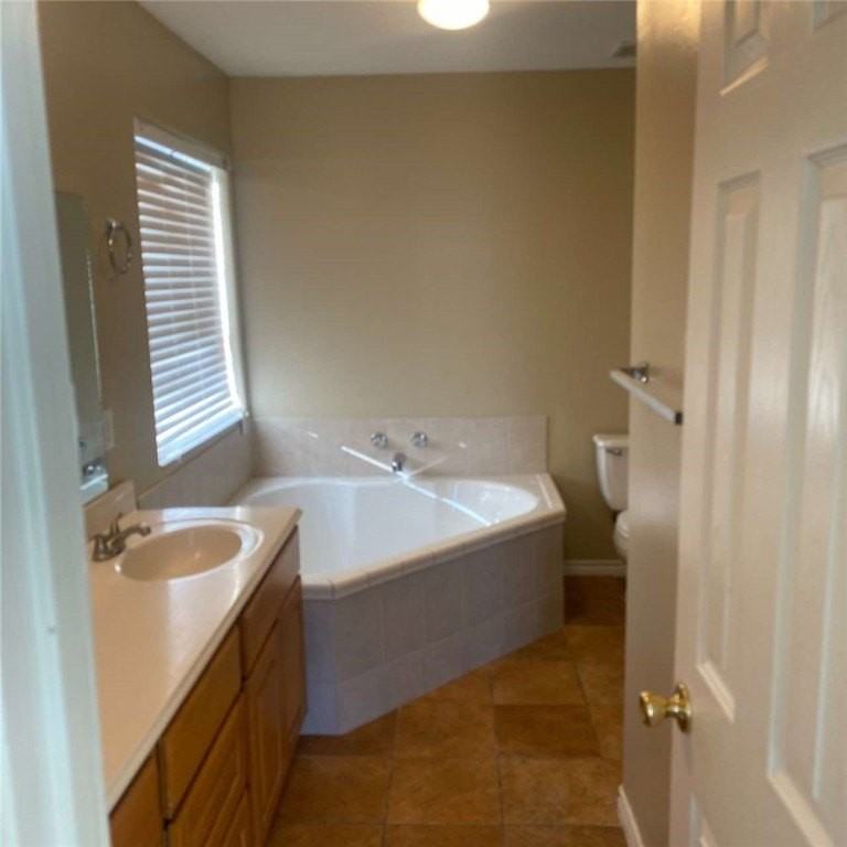 1909 Margaret Ln - Photo 3 of 6