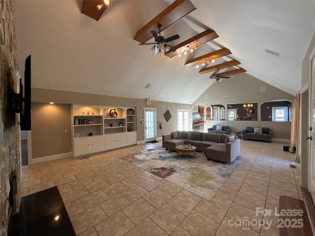 14009 Thompson Road - Photo 3 of 41