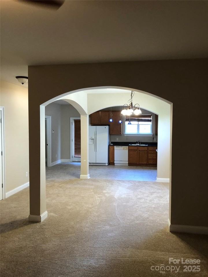 7846 Jester Park Drive - Photo 2 of 17