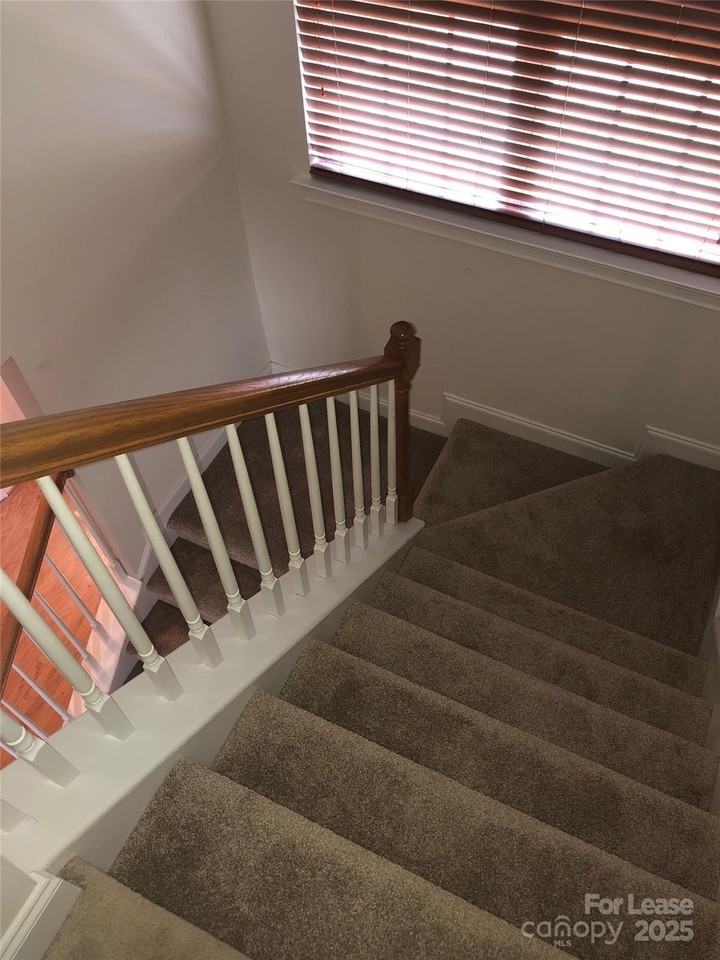 7846 Jester Park Drive - Photo 6 of 17