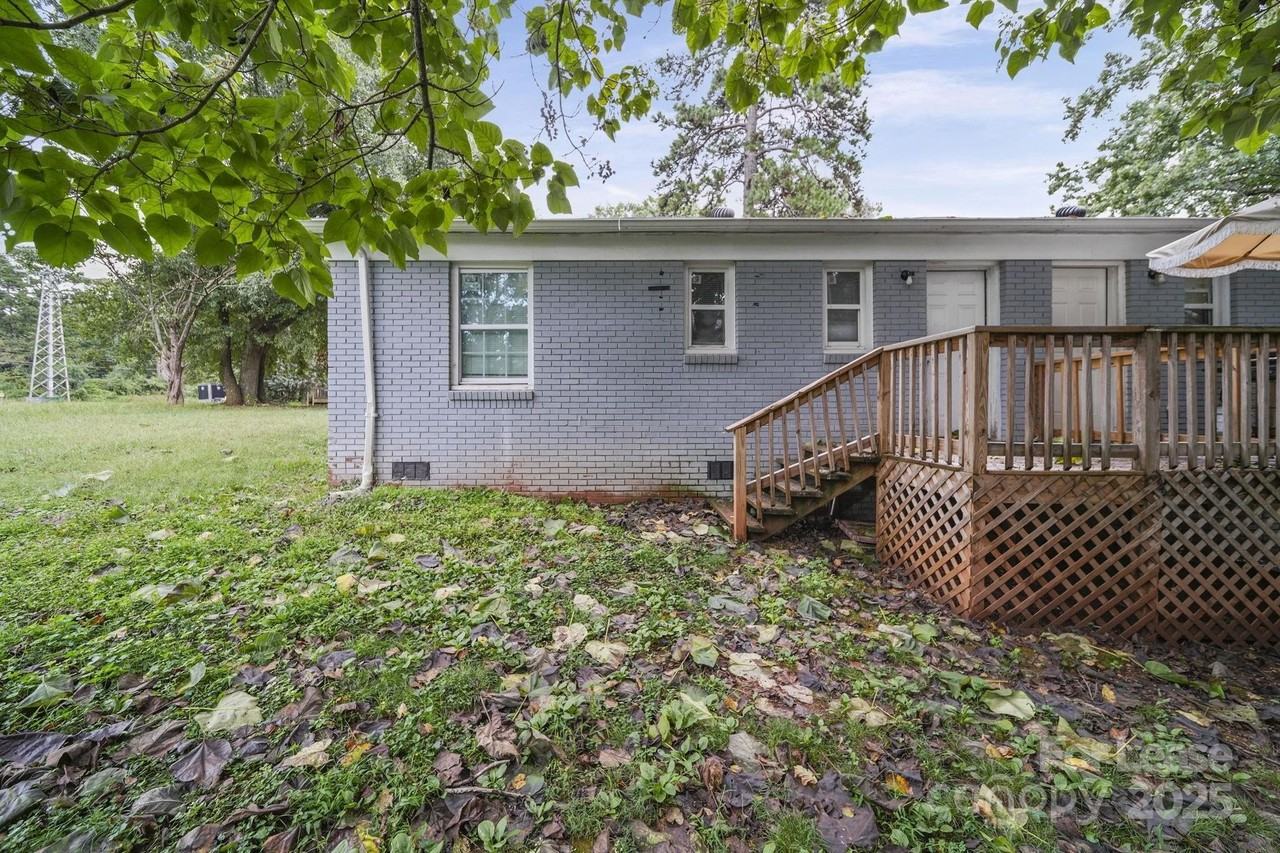 2621 Druid Hills Way Apt 4 #4 - Photo 3 of 35