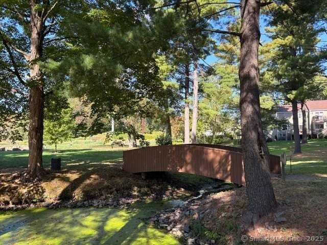 8 Village Rd #8 - Photo 3 of 25