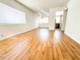 336 N Chapel Ave - Photo 1 of 1