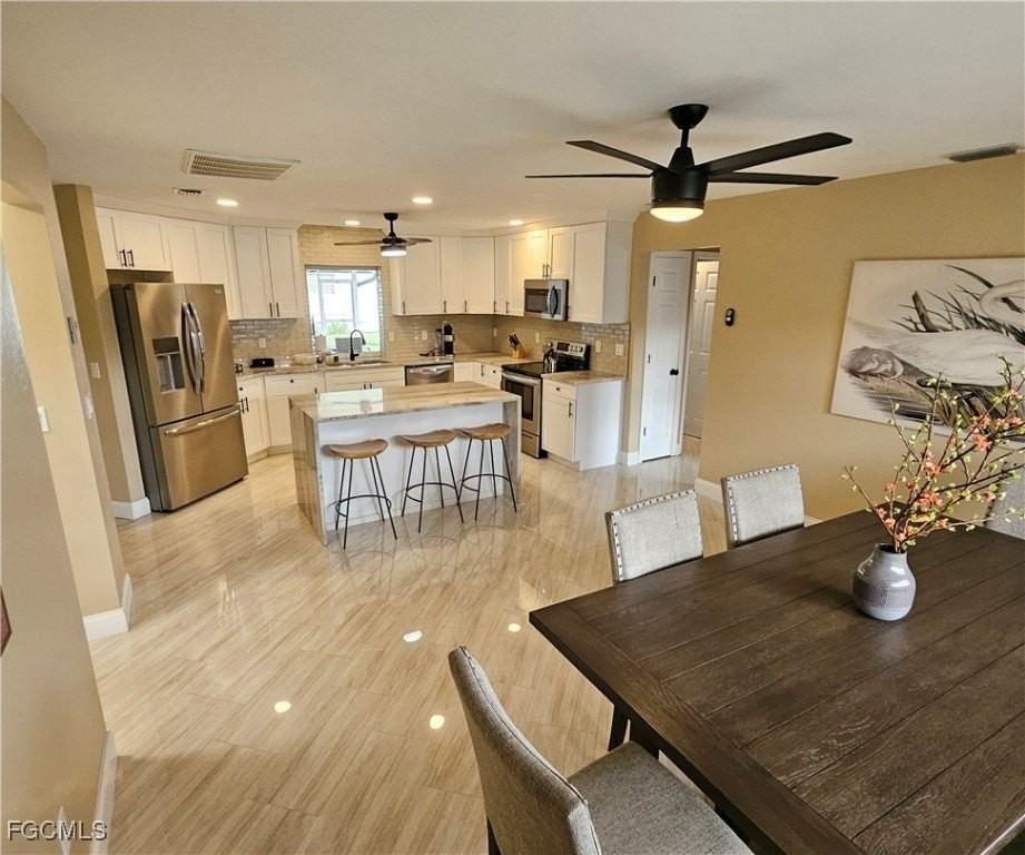 136 Se 5th St - Photo 7 of 36