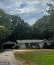 582 Benson St - Photo 1 of 1