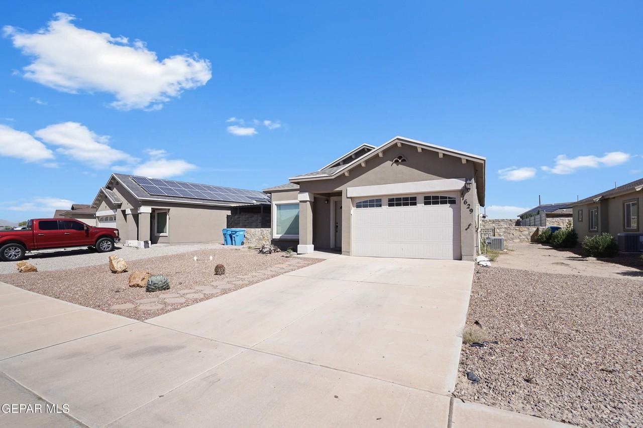 11629 Flor Achillea Drive - Photo 2 of 30