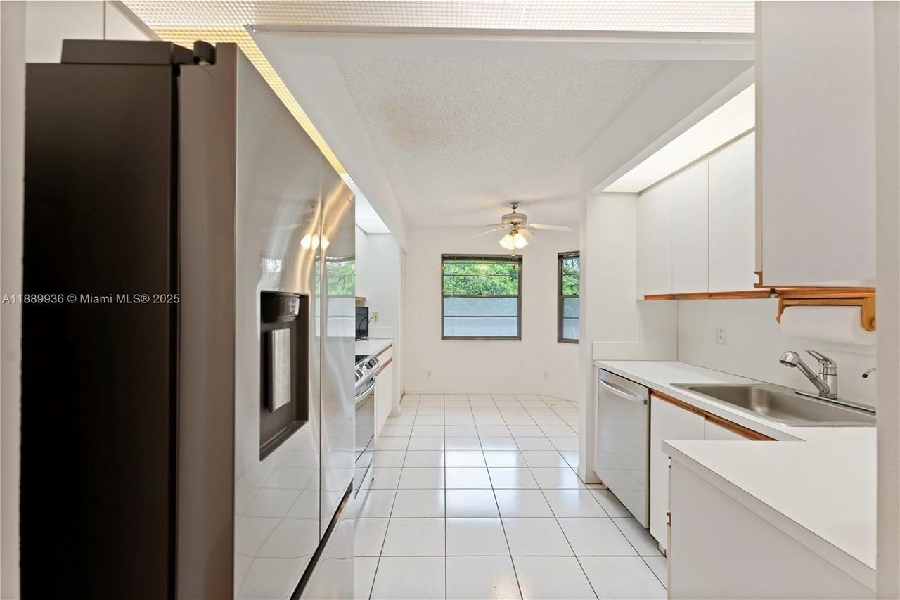 1704 Andros Isle #C2 - Photo 7 of 22