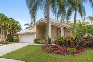 featured image of 6543 Northwest 72nd Place