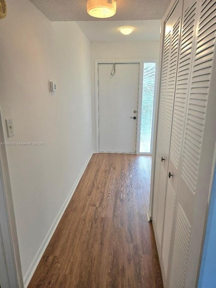 2571 Aragon Blvd #414 - Photo 4 of 27