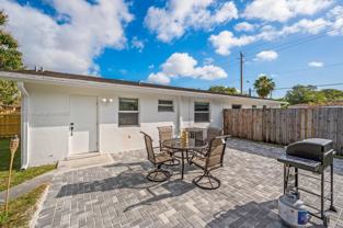 100 Nw 45th St #1 - Photo 1 of 1