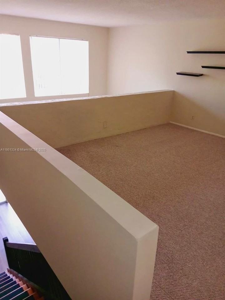 18051 Nw 68th Ave #J102 - Photo 7 of 15