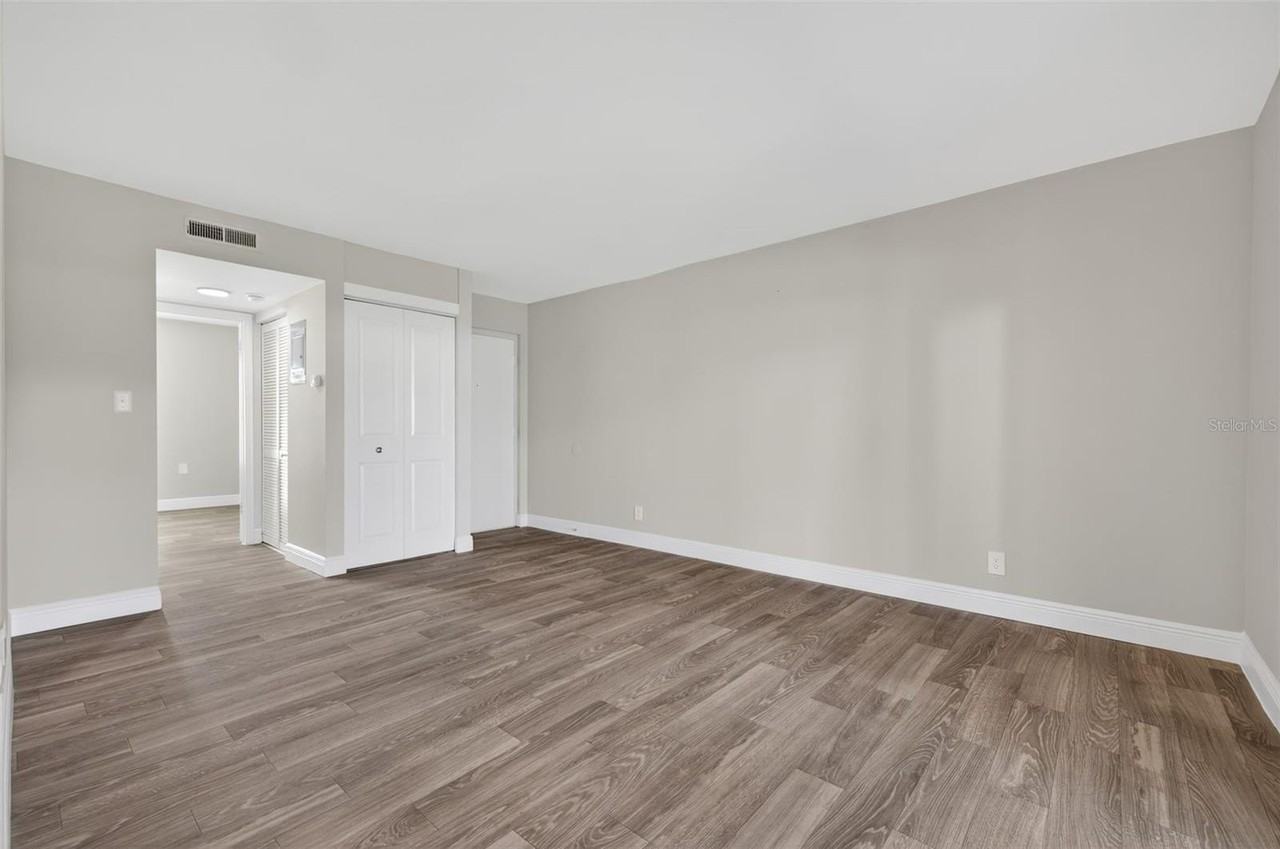 612 Bass Ct #1130D - Photo 6 of 34