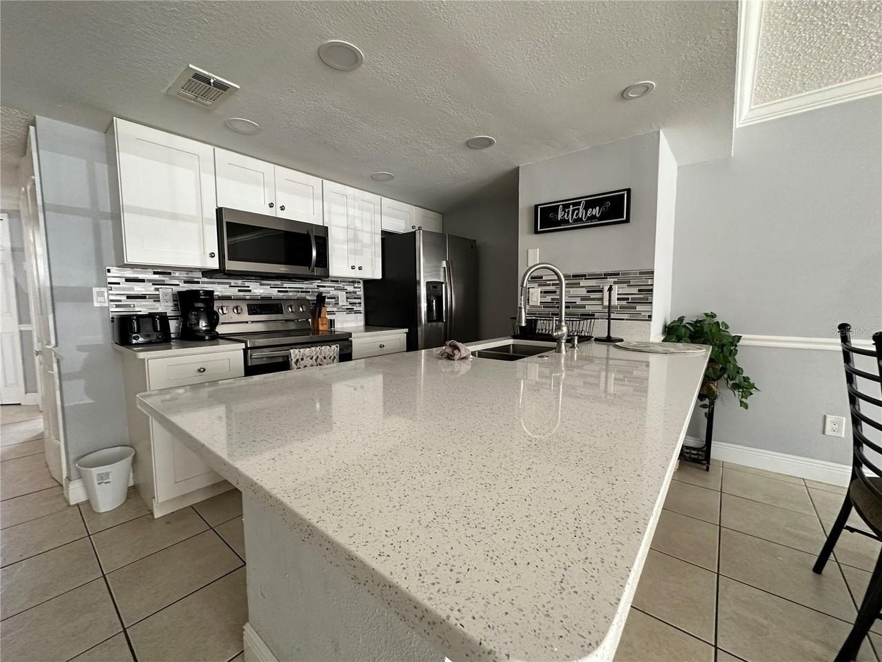 5012 Laguna Bay Circle #73 - Photo 7 of 25