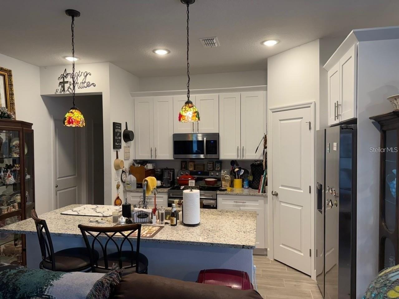 446 Cinnamon Dr - Photo 2 of 19