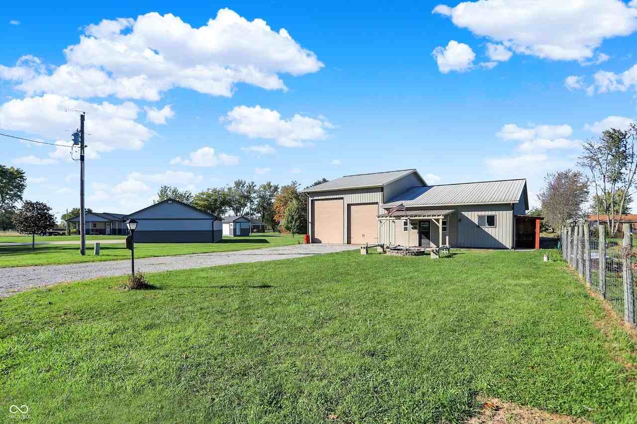 940 W 1090 N - Photo 5 of 50