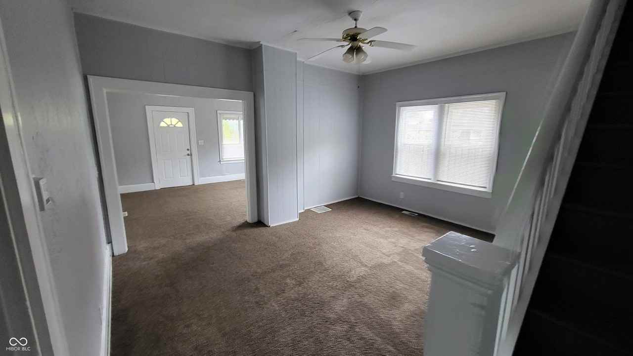 1024 W 13th St - Photo 7 of 20