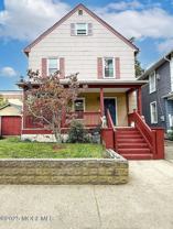 1105 Emory St - Photo 1 of 1