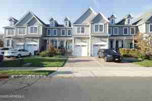 featured image of 21 Mccormick Ave N