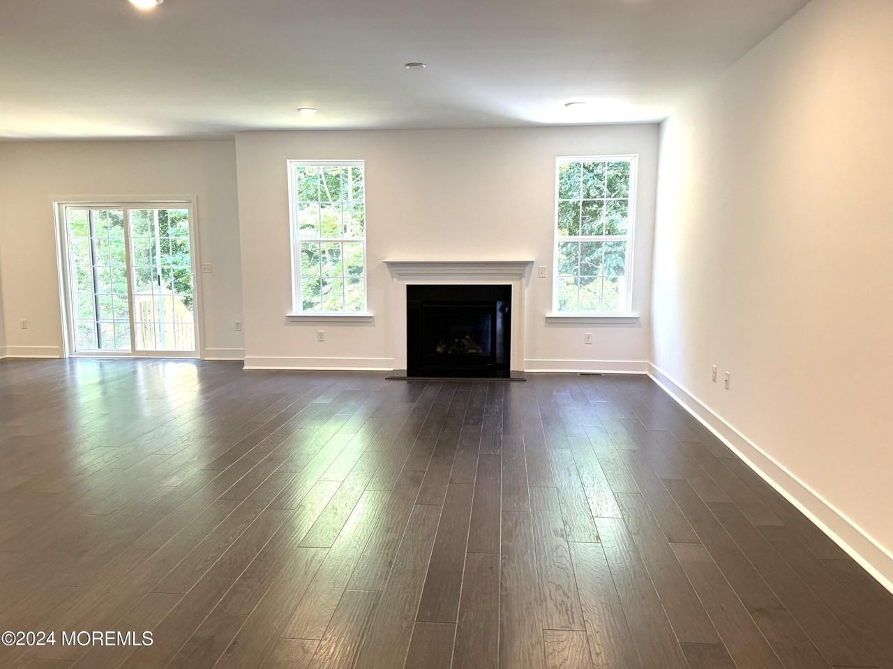 153 Woolley Ct - Photo 7 of 21