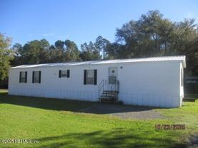 11384 Deerwood Cir - Photo 1 of 1