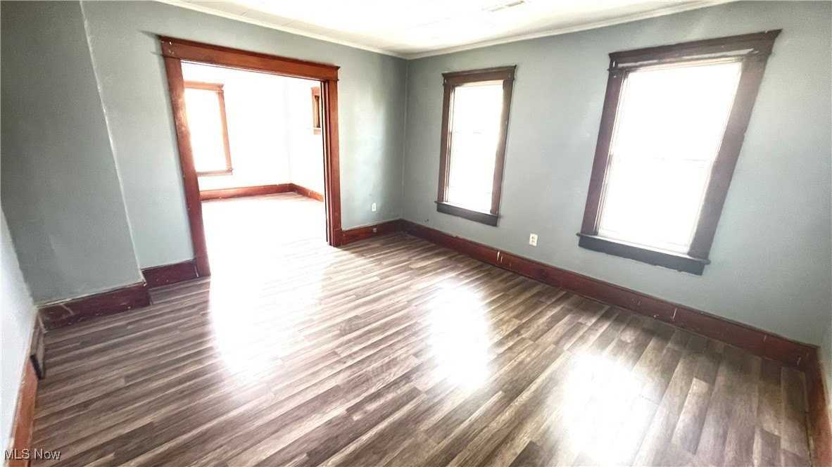 4322 Bush Ave Unit Up #UP - Photo 6 of 24