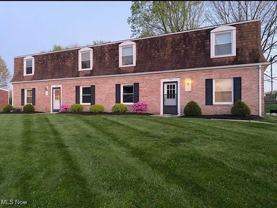1608 Clearbrook Rd Nw Unit 1608 #1608 - Photo 1 of 1