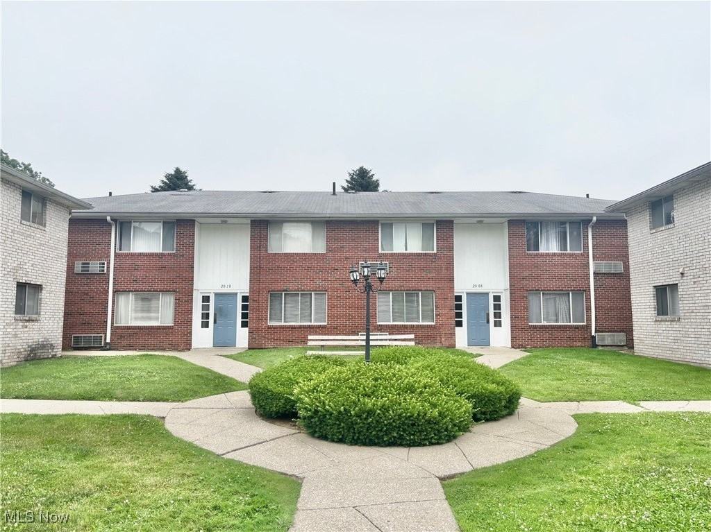 2010 Woodlawn Ave Nw Apt 9 #9